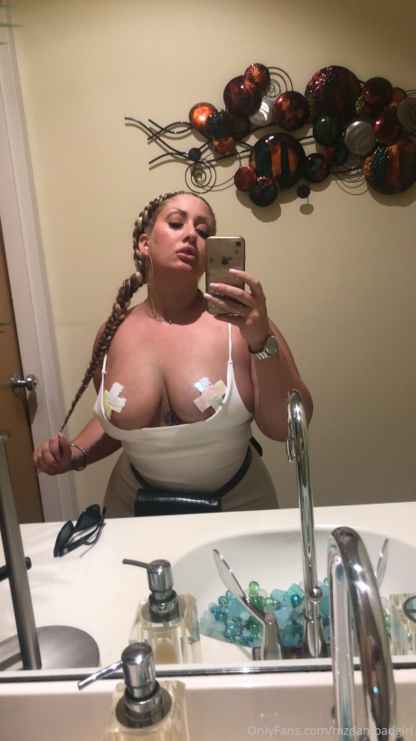 Chubby Big Tits Bathroom Selfie