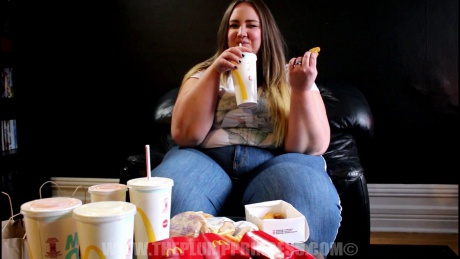 Plump_Princess SSBBW Feedee McDonalds Stuffing Challenge