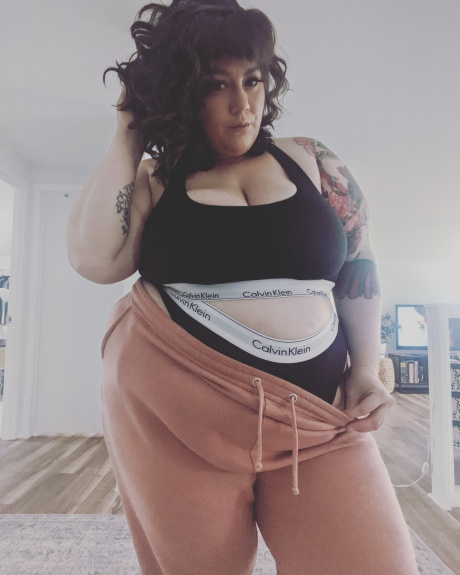 Tattooed SSBBW with Thick Legs and a Big Ass
