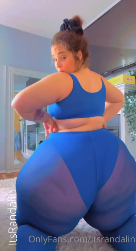 Randalin Fat White Ass in Spandex