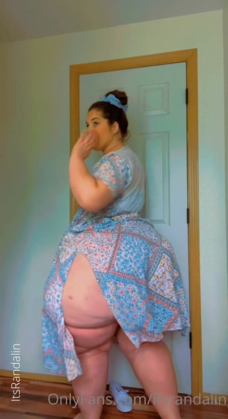 Randalin Gigantic White Booty Shaking_0014