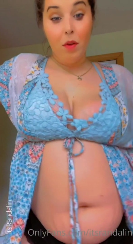 Randalin Gigantic White Booty Shaking_0029