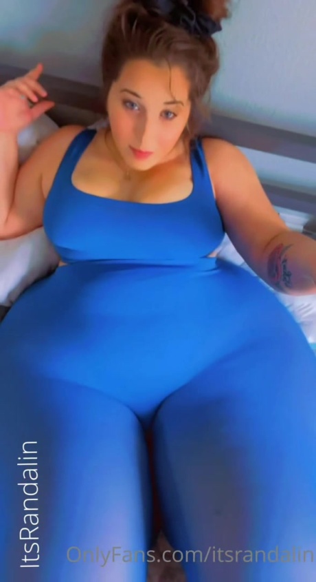 Randalin in Lycra Leggings_0005
