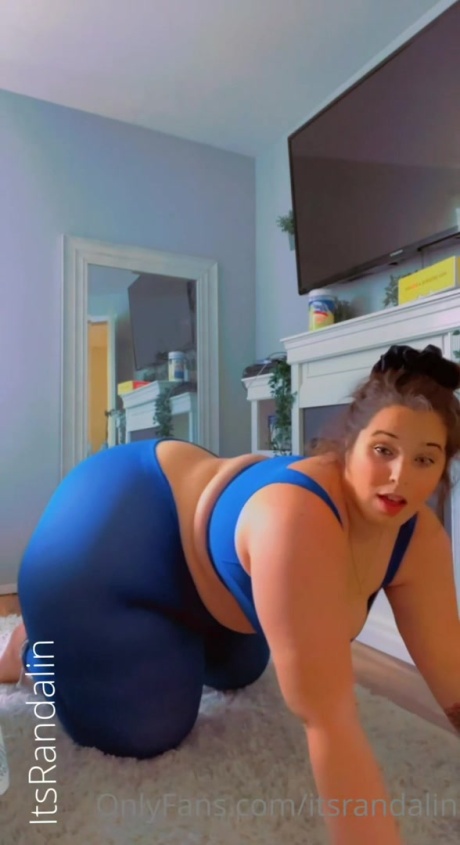 Randalin in Lycra Leggings_0020