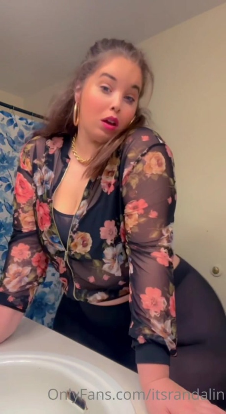 Randalin Twerking in Pantyhose_0013